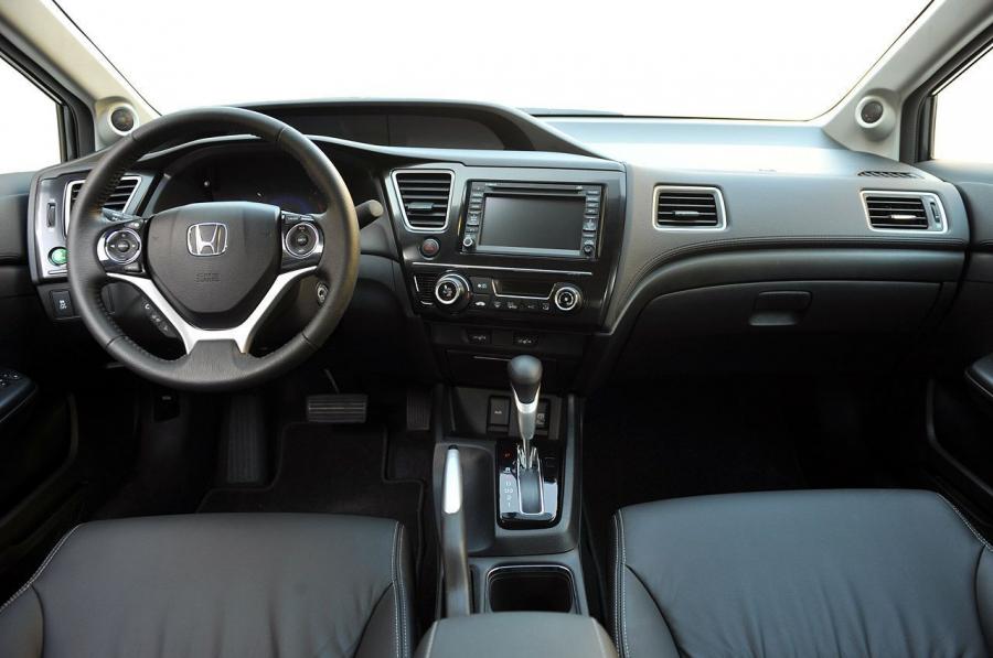  Honda Civic 2013 года  (фото 29 из 47)